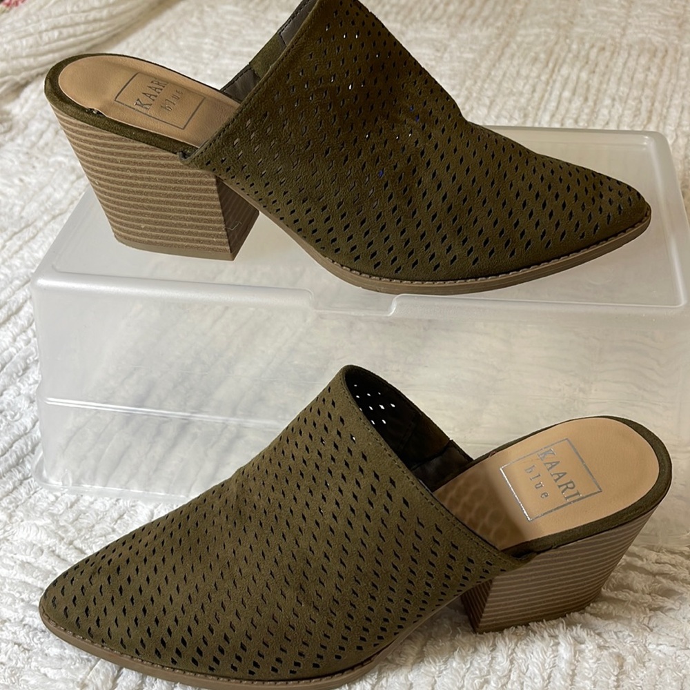 Slip-on boots
